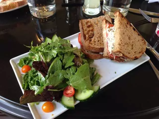 Noeteca Wine Bar
