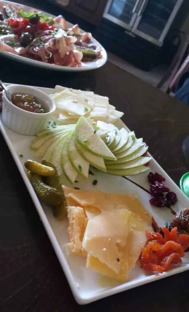 Noeteca Wine Bar