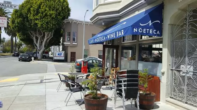 Noeteca Wine Bar