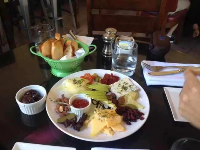 Noeteca Wine Bar