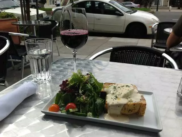 Noeteca Wine Bar
