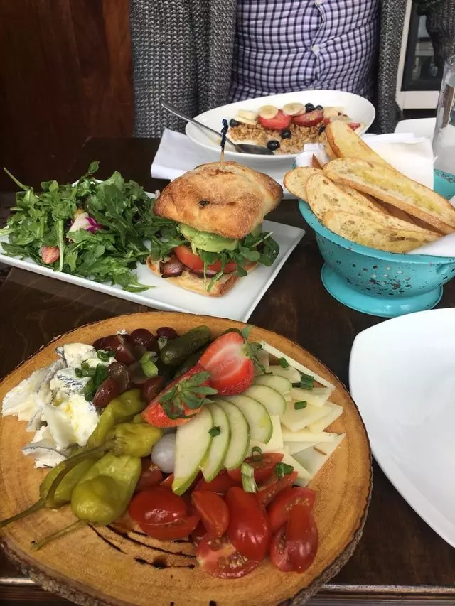 Noeteca Wine Bar