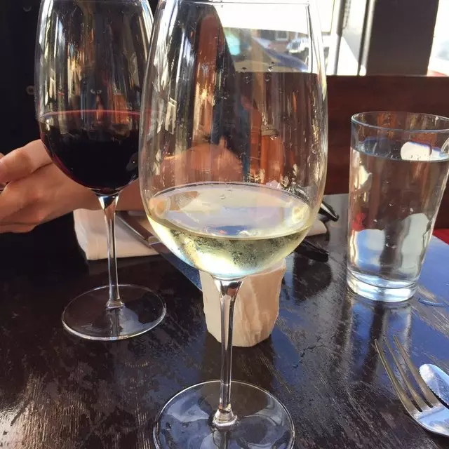 Noeteca Wine Bar