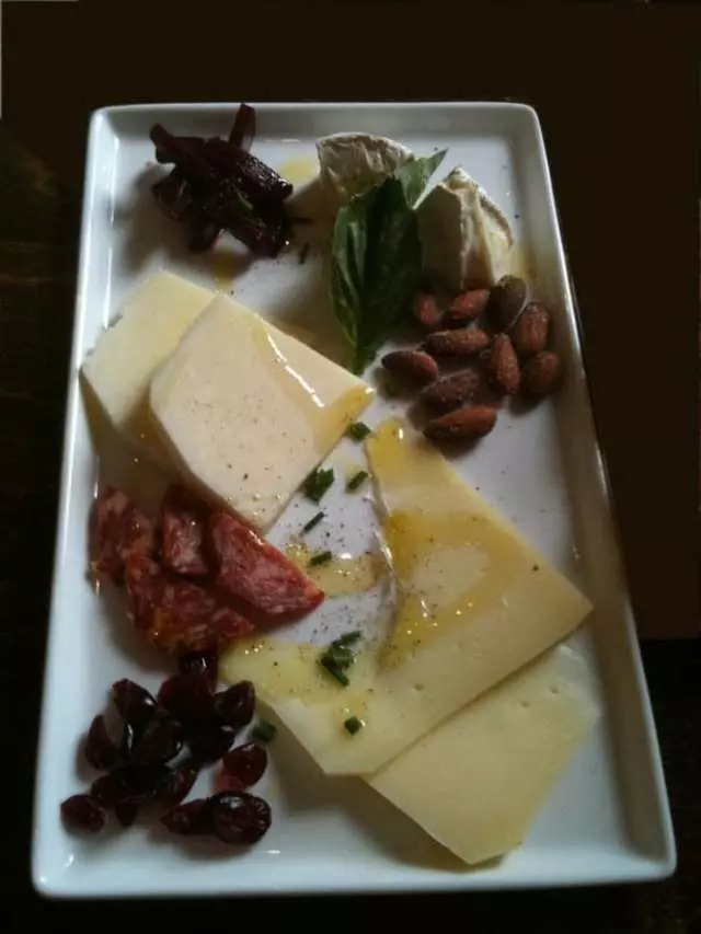Noeteca Wine Bar