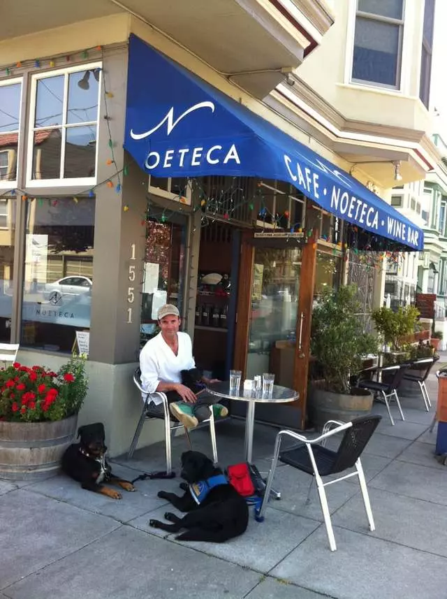 Noeteca Wine Bar
