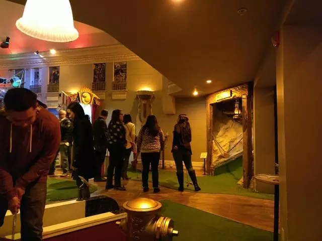 Urban Putt