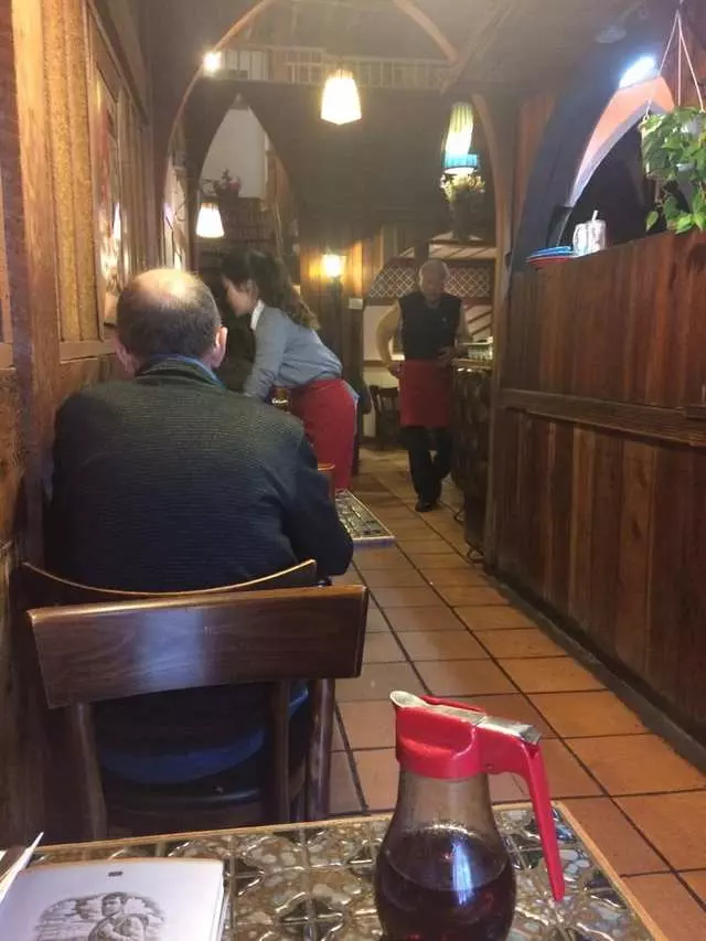 Moulin Rouge Restaurant