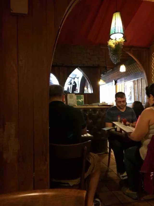 Moulin Rouge Restaurant