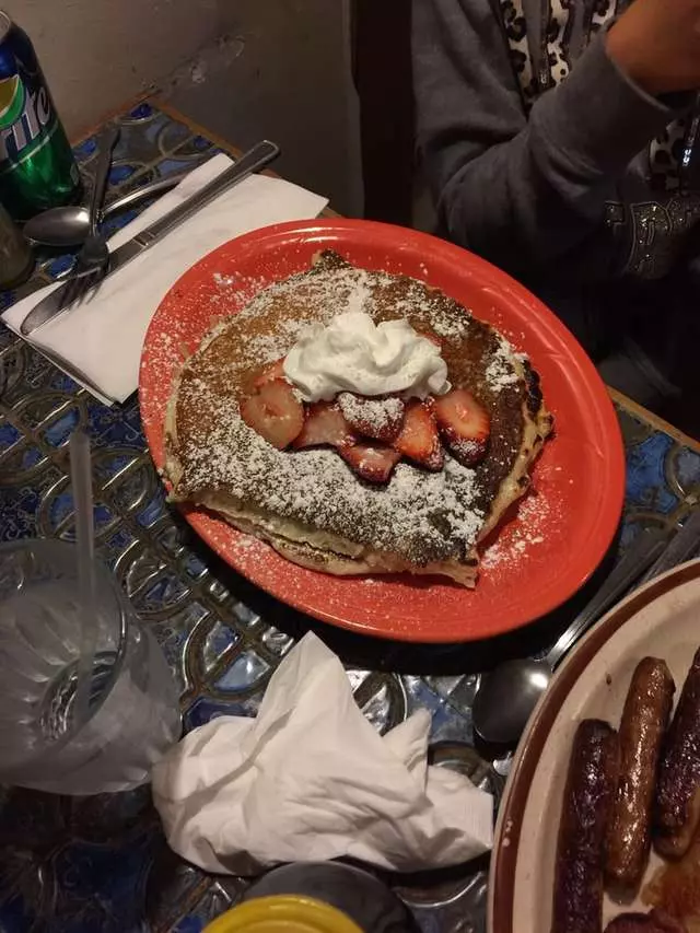 Moulin Rouge Restaurant