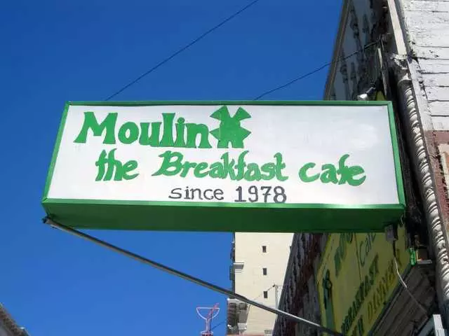 Moulin Rouge Restaurant