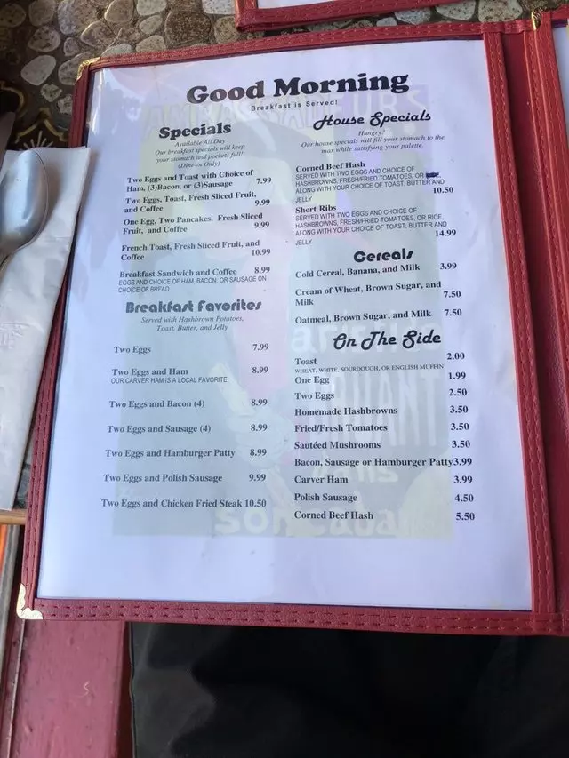 Moulin Rouge Restaurant