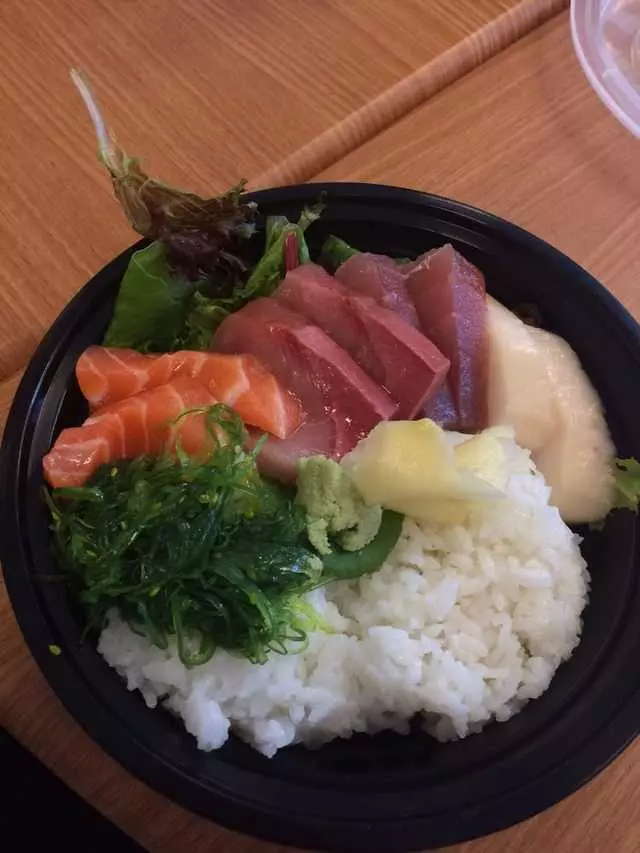 We Sushi