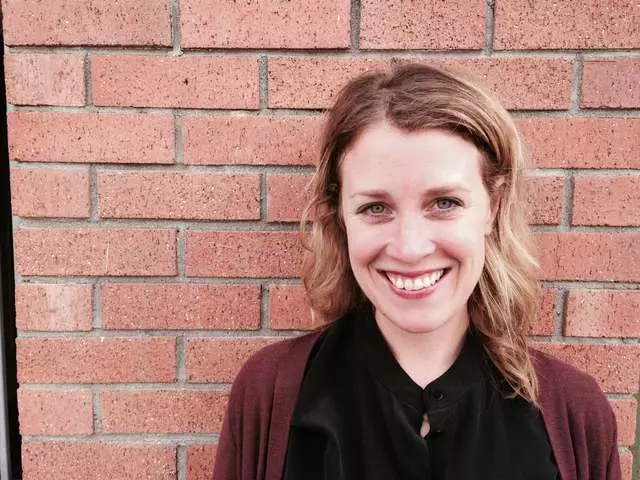 Erin Gillung, LMFT