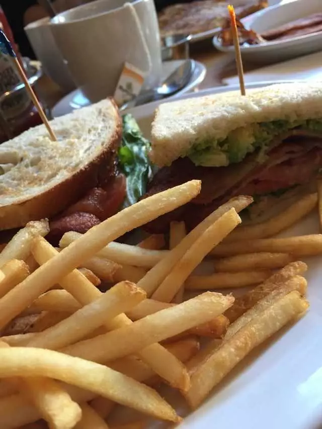 Toast Eatery
