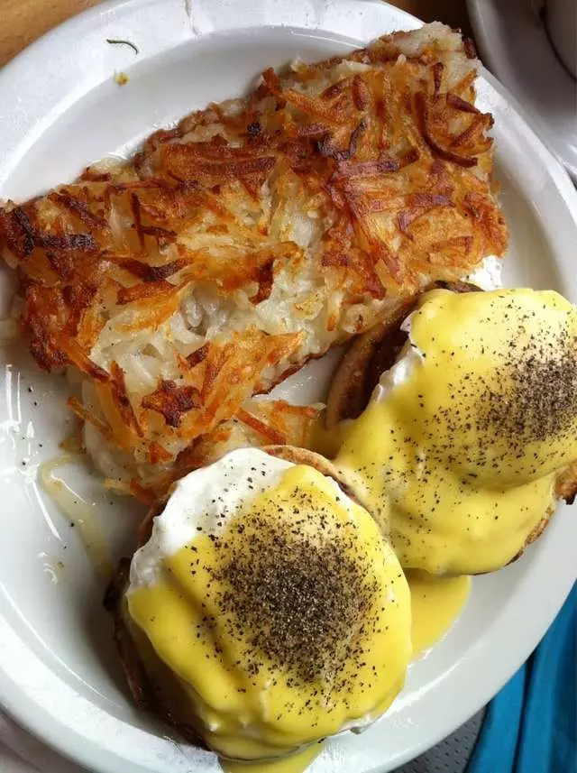 Toast Eatery