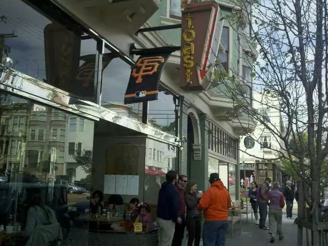 Toast Eatery
