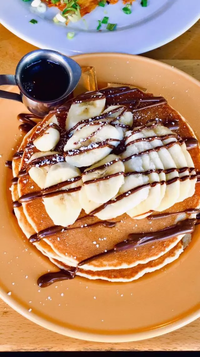 Toast Eatery