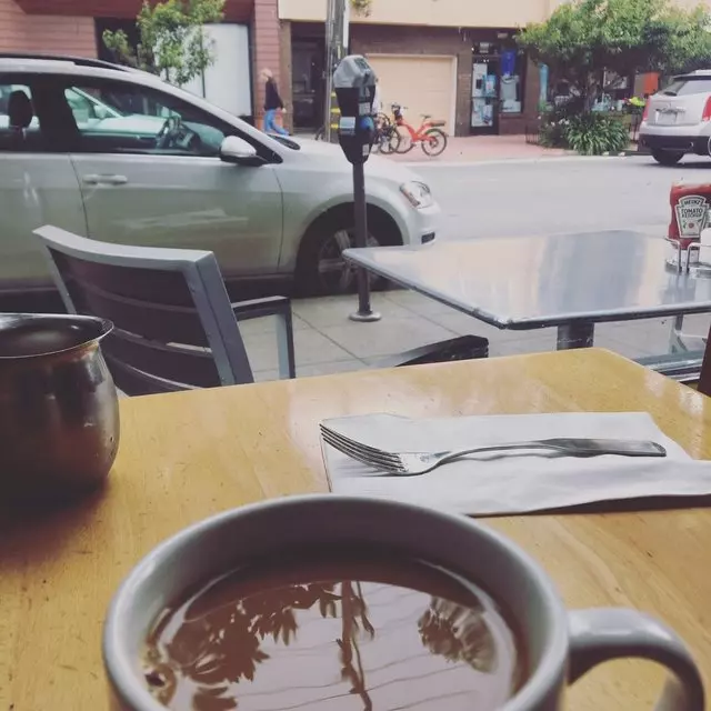 Toast Eatery