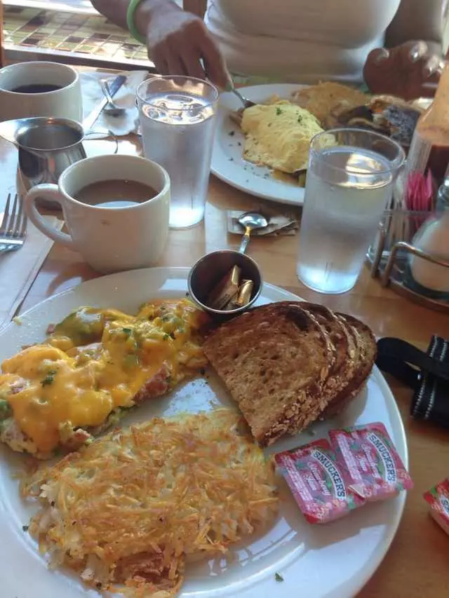 Toast Eatery