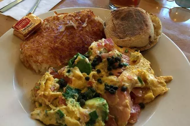 Toast Eatery