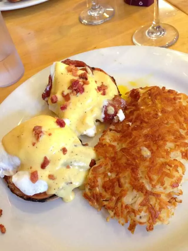 Toast Eatery