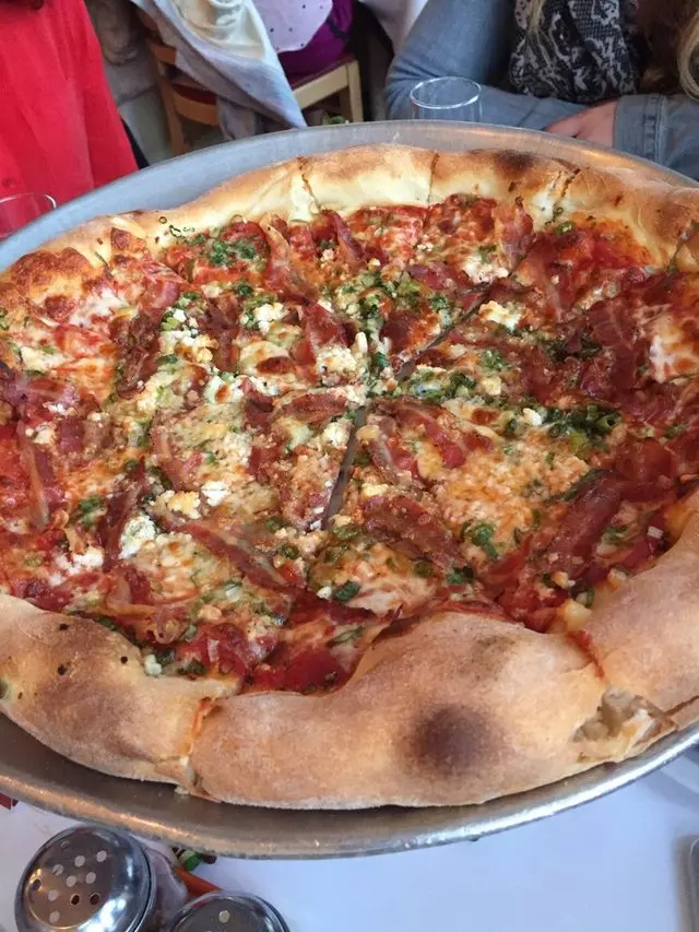 Pauline’s Pizza & Wine Bar