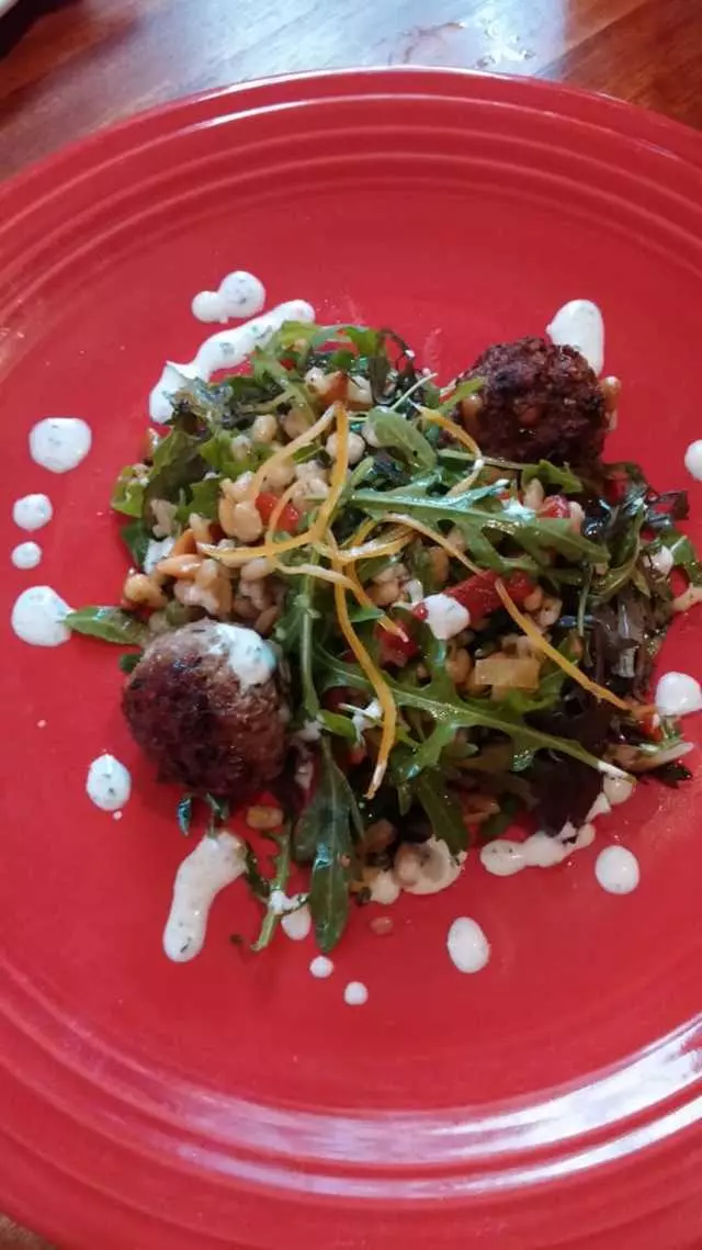 Pauline’s Pizza & Wine Bar