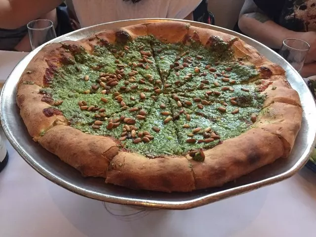 Pauline’s Pizza & Wine Bar