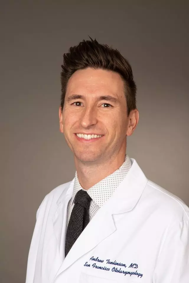 Andrew Tomlinson, MD
