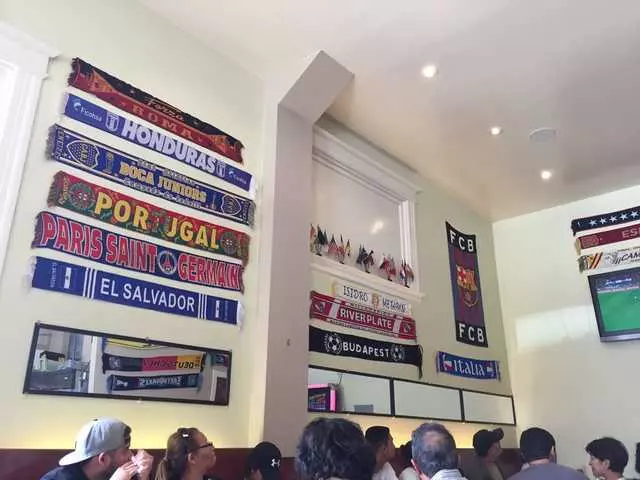 Balompie Cafe No 3