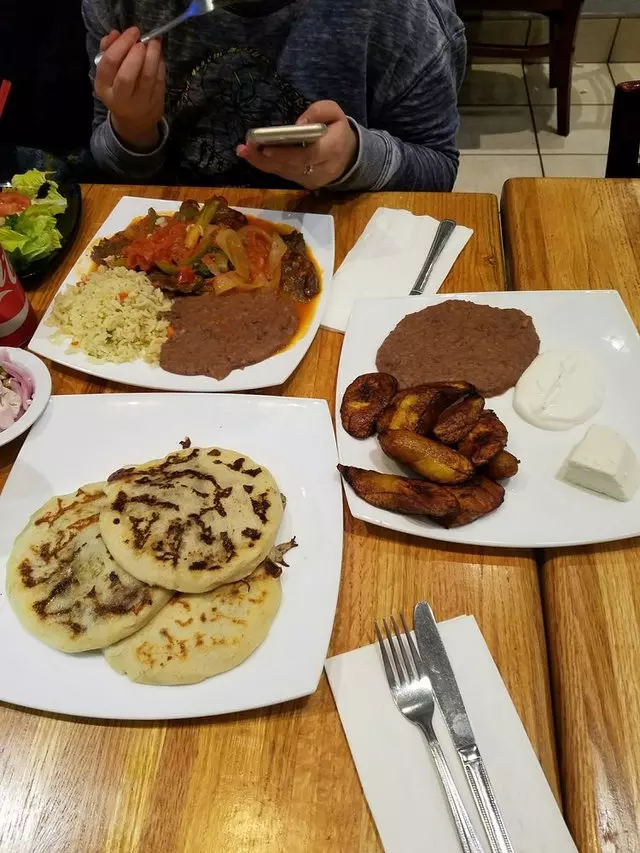 Balompie Cafe No 3