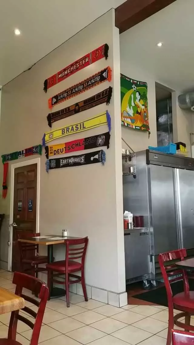 Balompie Cafe No 3