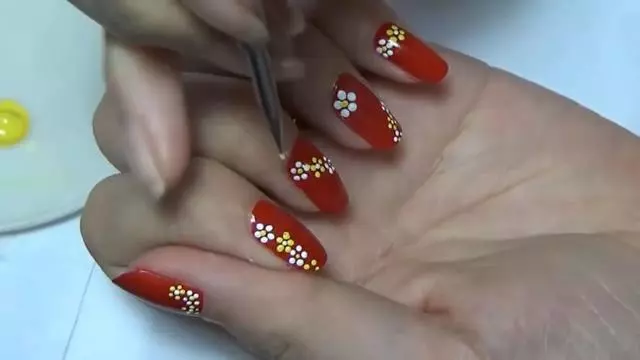 Annie’s Nails & Wax