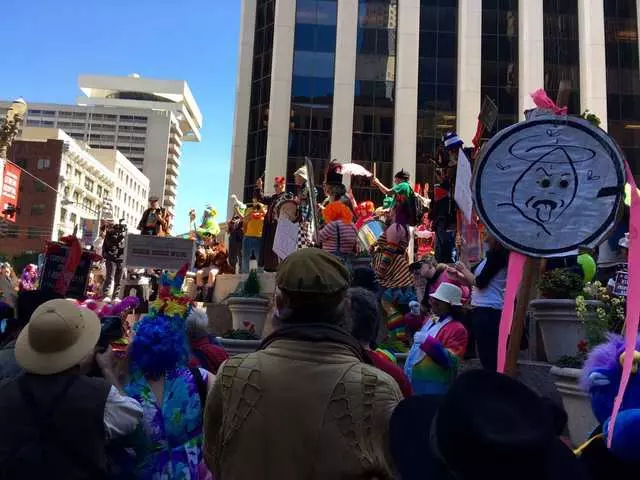 101 California