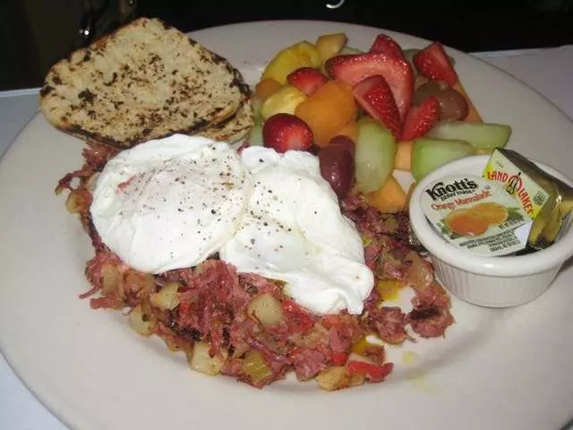 Curbside Cafe