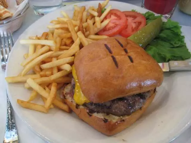Curbside Cafe