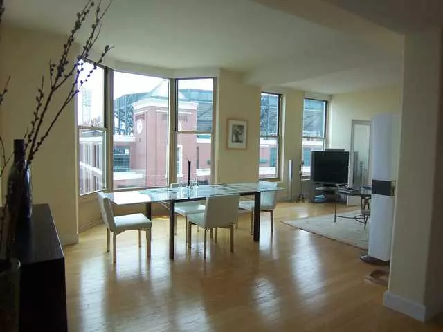 Arevik Makasdjian -Zephyr Real Estate