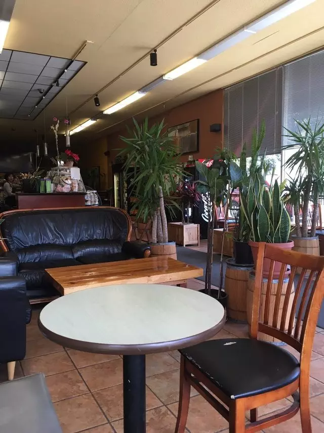 Cup & Cake Cafe