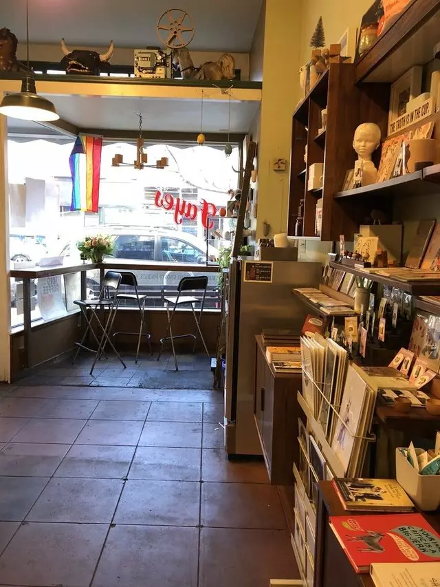 Faye’s Video & Espresso Bar