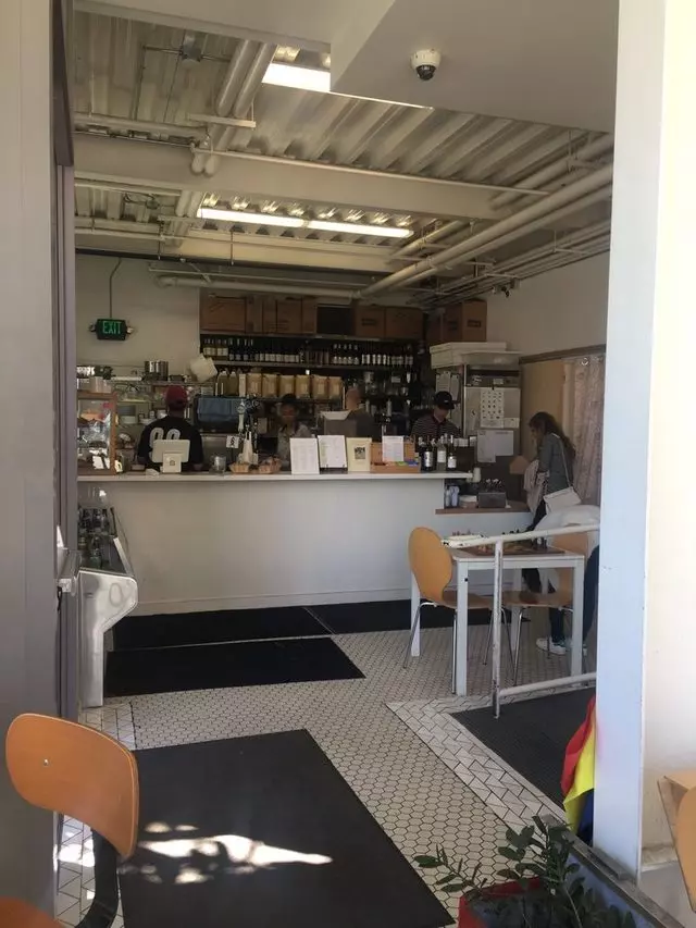 Robin’s Cafe