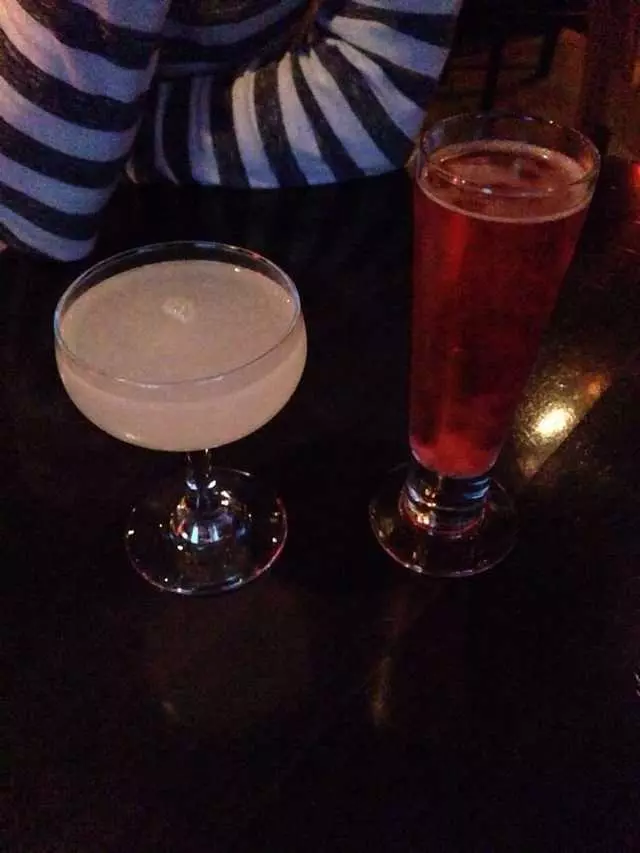 Bar 821