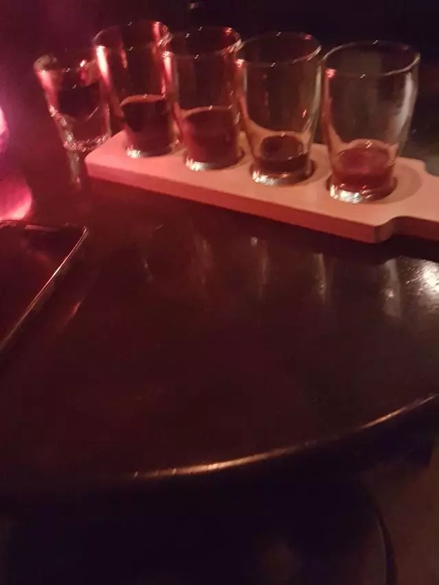 Bar 821