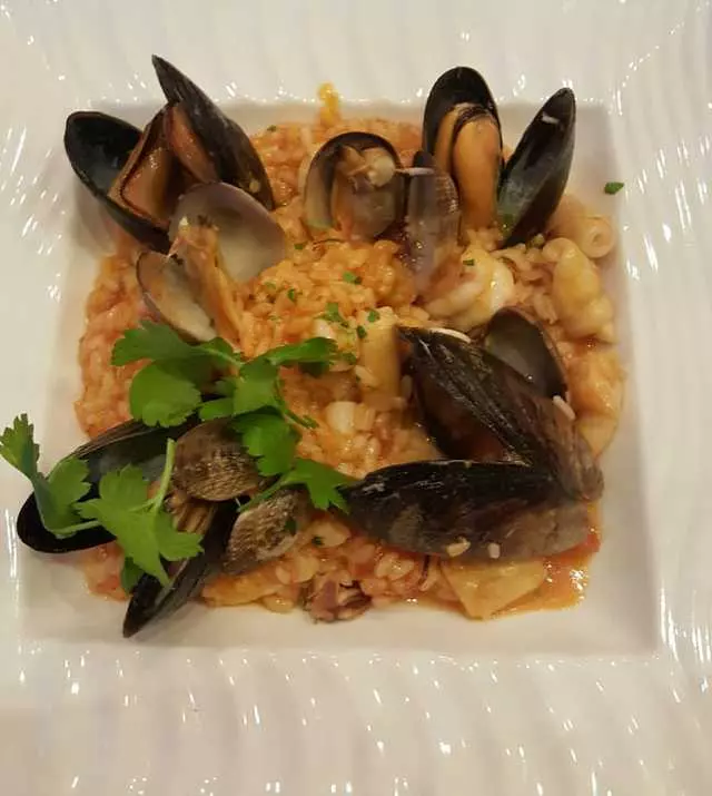 È Tutto Qua