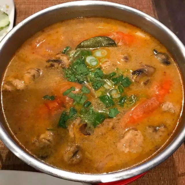Saap Ver Authentic Thai Cuisine