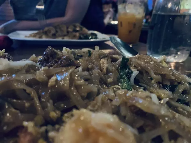 Saap Ver Authentic Thai Cuisine