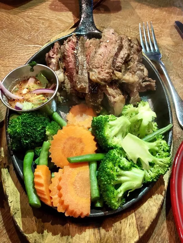 Saap Ver Authentic Thai Cuisine