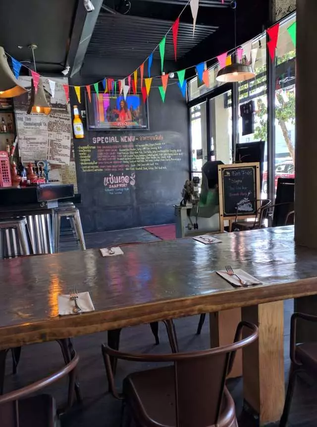 Saap Ver Authentic Thai Cuisine