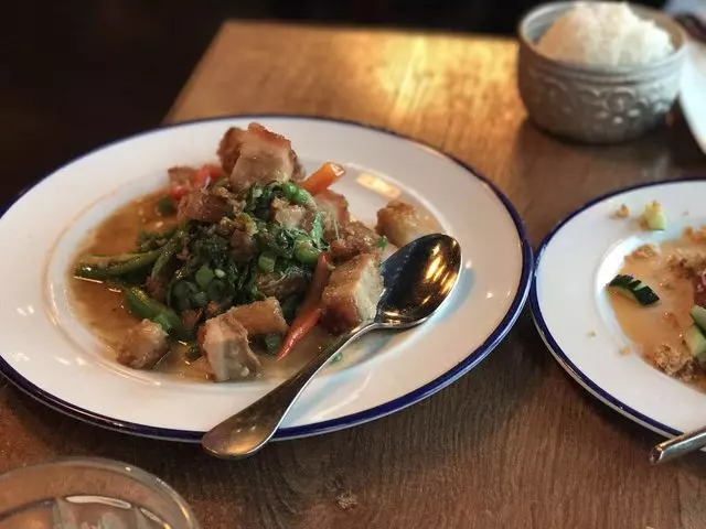 Saap Ver Authentic Thai Cuisine
