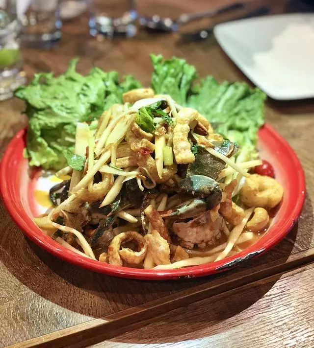 Saap Ver Authentic Thai Cuisine