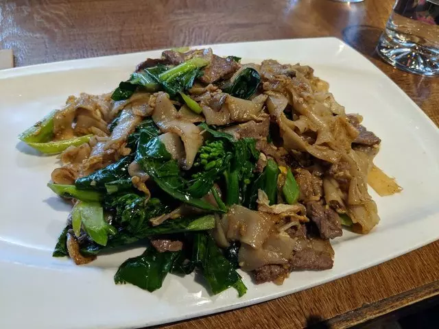 Saap Ver Authentic Thai Cuisine